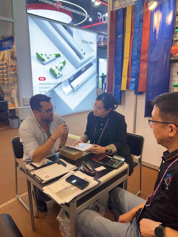 Goldsione PVC Hose at Booth 11.1E14 - 136th Canton Fair